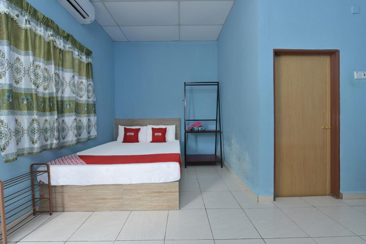 Dtahan Motel Taman Negara Куала-Тахан Экстерьер фото